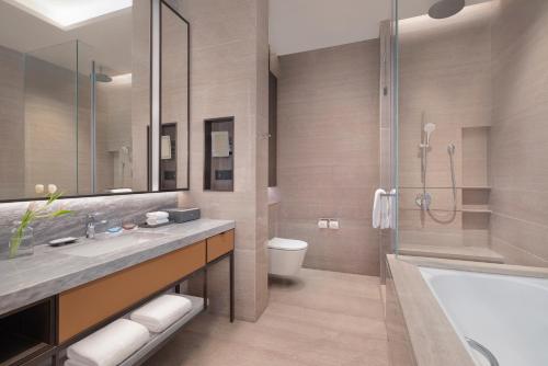 Imagen de la habitación del Hotel Marriott Executive Apartments Hangzhou. Foto 18