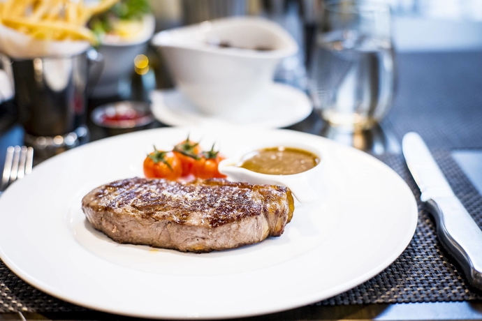 Imagen del bar/restaurante del Hotel Marriott Executive Apartments London Canary Wharf. Foto 4