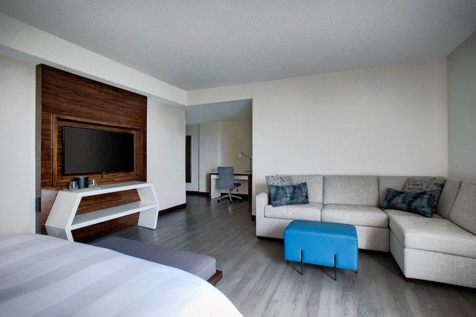 Imagen de la habitación del Hotel Marriott Greensboro Airport. Foto 11