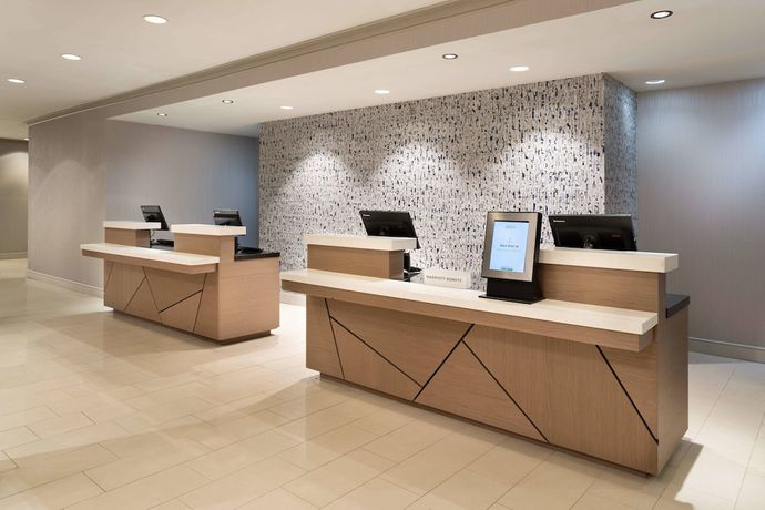 Imagen de los interiores del Hotel Marriott Greensboro Downtown. Foto 19