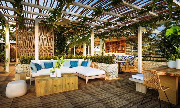 Imagen de los exteriores del Hotel Marriott Hotel Yogyakarta. Foto 11