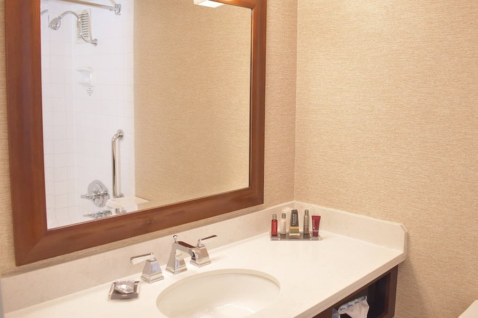 Imagen de la habitación del Hotel Marriott Indianapolis East. Foto 3