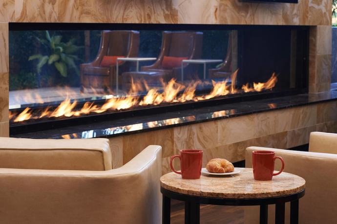 Imagen de los interiores del Hotel Marriott Indianapolis East. Foto 19