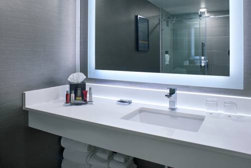 Imagen de la habitación del Hotel Marriott Indianapolis North. Foto 6