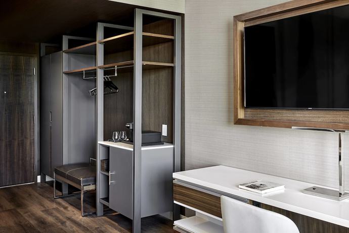 Imagen de la habitación del Hotel Marriott Irvine Spectrum. Foto 5