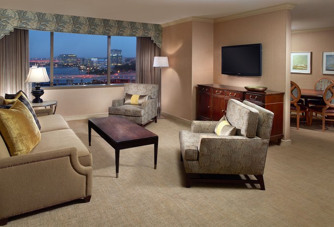 Imagen de la habitación del Hotel Marriott Jacksonville Downtown. Foto 8