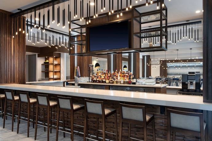 Imagen del bar/restaurante del Hotel Marriott Jacksonville. Foto 1