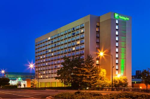 Imagen de la habitación del Hotel Marriott Knoxville Downtown. Foto 2