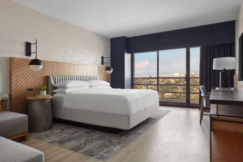 Imagen de la habitación del Hotel Marriott Marina Del Rey. Foto 7