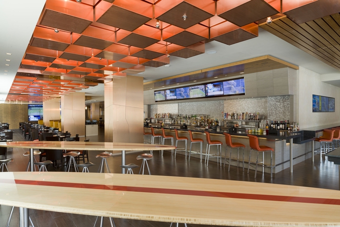 Imagen del bar/restaurante del Hotel Marriott Marquis Washington, Dc. Foto 6