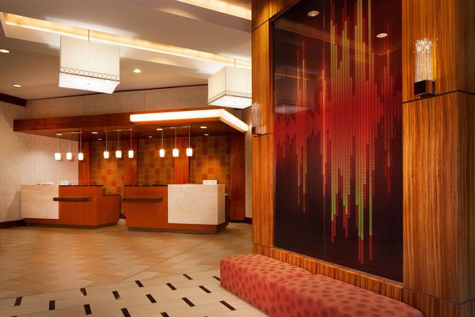 Imagen de los interiores del Hotel Marriott Memphis East. Foto 18