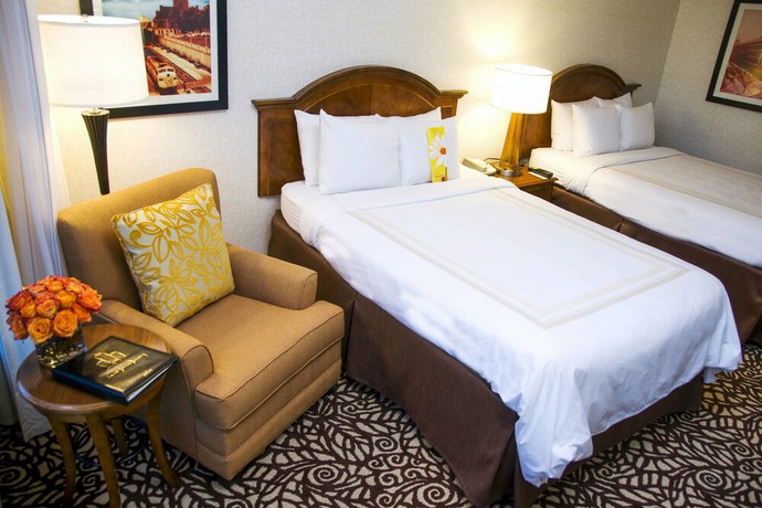 Imagen de la habitación del Hotel Marriott Milwaukee West. Foto 3