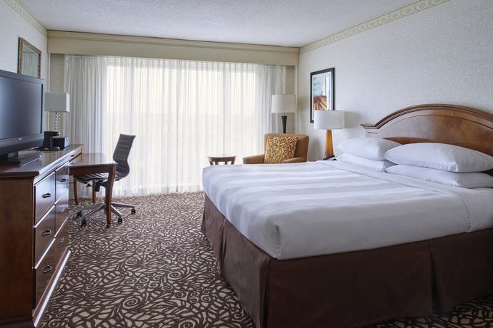 Imagen de la habitación del Hotel Marriott Milwaukee West. Foto 8