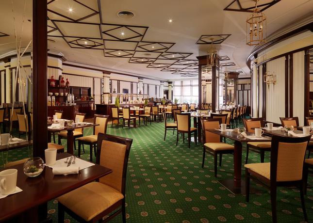 Imagen del bar/restaurante del Hotel Marriott Moscow Grand. Foto 12