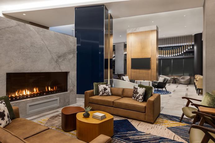 Imagen de la habitación del Hotel Marriott New York JFK Airport. Foto 14