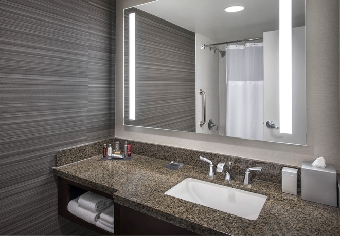 Imagen de la habitación del Hotel Marriott Newark Liberty Intl. Airport. Foto 10