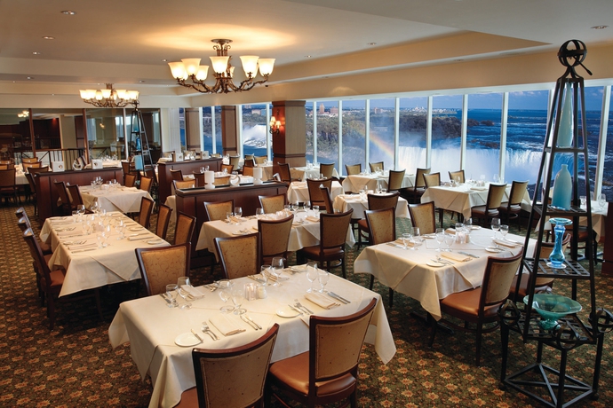 Imagen del bar/restaurante del Hotel Marriott Niagara Falls Fallsview and Spa. Foto 2