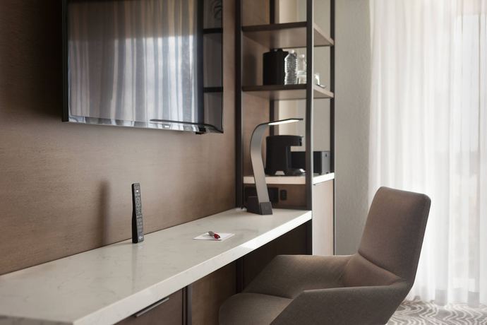 Imagen de la habitación del Hotel Marriott Orlando Airport Lakeside. Foto 5