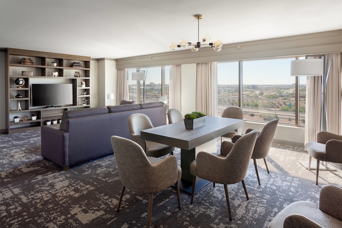 Imagen de la habitación del Hotel Marriott Phoenix Airport. Foto 7