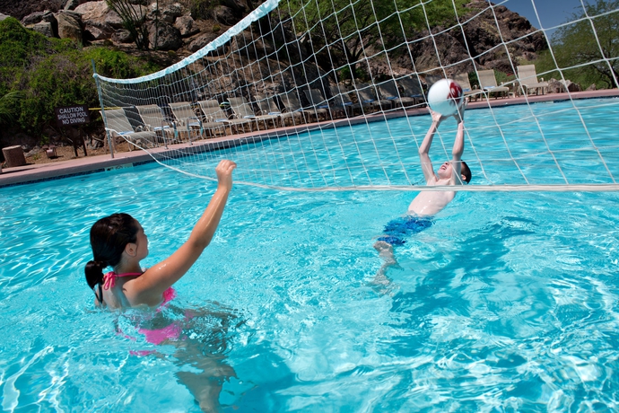 Imagen de la piscina del Hotel Marriott Phoenix Resort Tempe At The Buttes. Foto 16