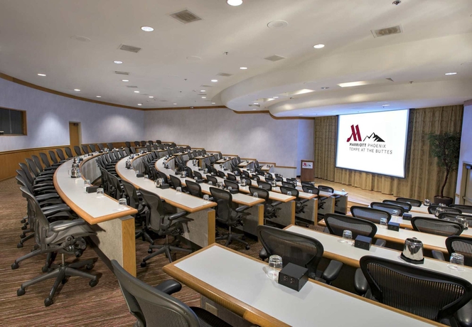 Imagen de los interiores del Hotel Marriott Phoenix Resort Tempe At The Buttes. Foto 13