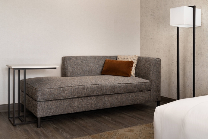 Imagen de la habitación del Hotel Marriott Riverside At The Convention Center. Foto 6