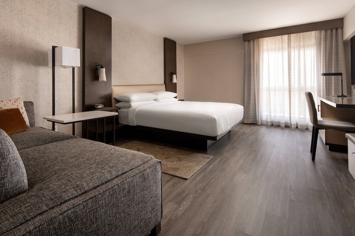 Imagen de la habitación del Hotel Marriott Riverside At The Convention Center. Foto 7