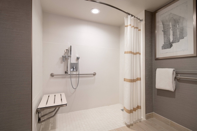 Imagen de la habitación del Hotel Marriott Riverside At The Convention Center. Foto 9