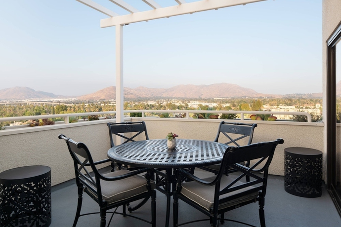 Imagen de la habitación del Hotel Marriott Riverside At The Convention Center. Foto 13