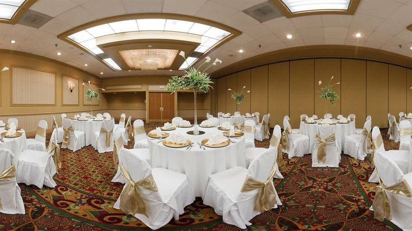 Imagen de los interiores del Hotel Marriott San Antonio Airport. Foto 12