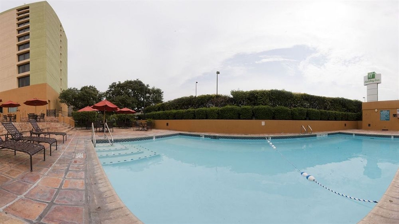 Imagen de la piscina del Hotel Marriott San Antonio Airport. Foto 16