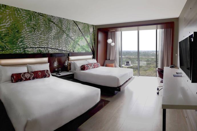 Imagen de la habitación del Hotel Marriott Santa Cruz De La Sierra. Foto 2