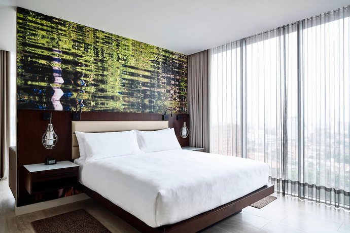 Imagen de la habitación del Hotel Marriott Santa Cruz De La Sierra. Foto 5