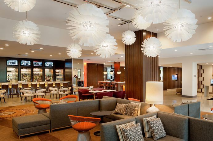 Imagen de los interiores del Hotel Marriott St. Louis Airport. Foto 14