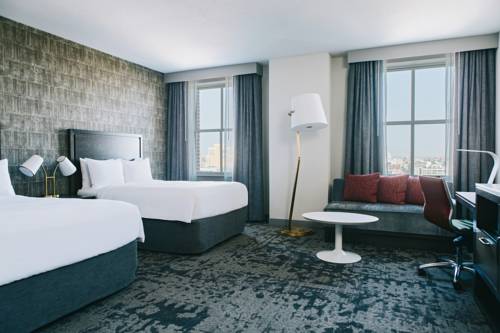 Imagen de la habitación del Hotel Marriott St. Louis Grand. Foto 3