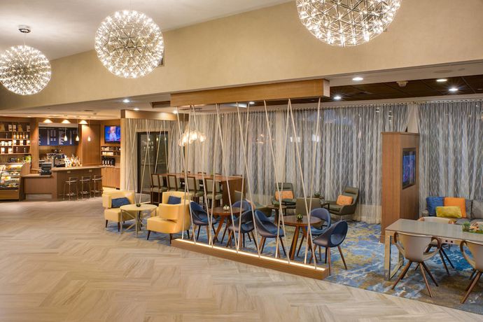 Imagen de los interiores del Hotel Marriott Tampa Westshore. Foto 19