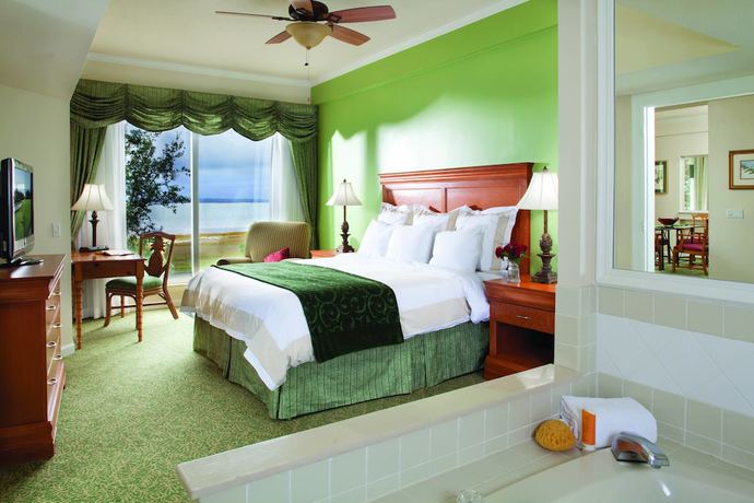 Imagen de la habitación del Hotel Marriott's Harbour Club. Foto 2
