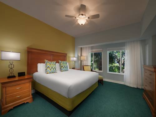 Imagen de la habitación del Hotel Marriott's Harbour Point and Sunset Pointe at Shelter Cove. Foto 6