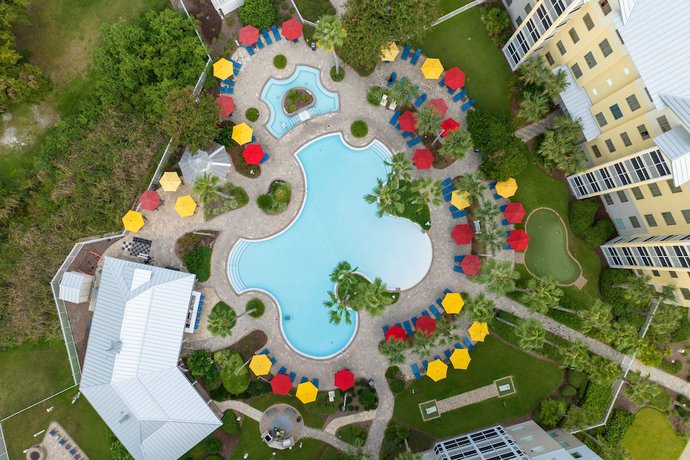 Imagen de la piscina del Hotel Marriott's Legends Edge at Bay Point. Foto 18