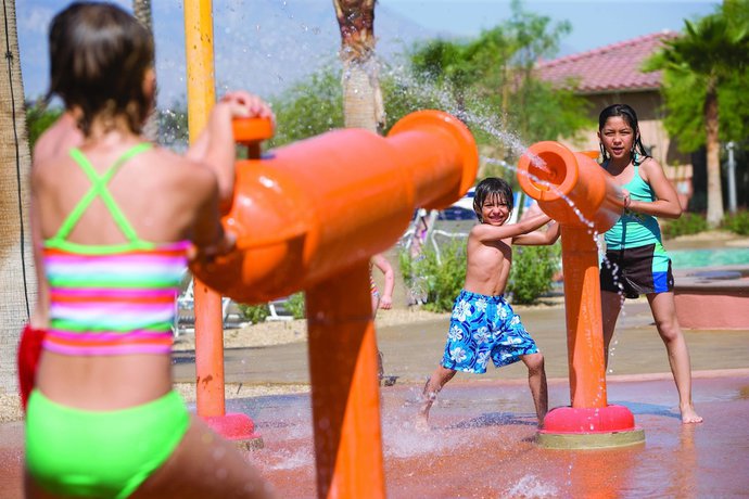 Imagen de la piscina del Hotel Marriott's Shadow Ridge. Foto 19