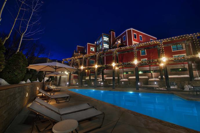 Imagen de la piscina del Hotel Marriott's Summit Watch. Foto 18