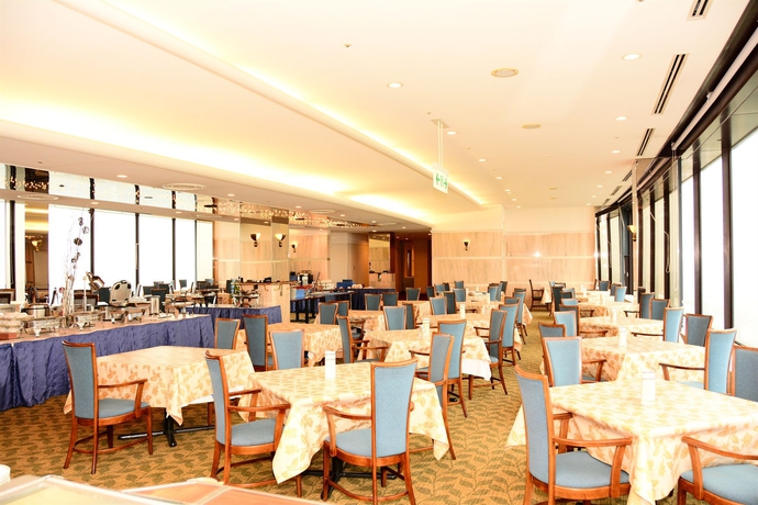 Imagen del bar/restaurante del Hotel Marroad International Narita. Foto 3