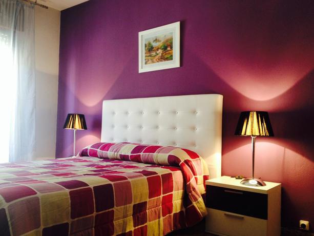 Imagen de la habitación del Hotel Marrodan. Foto 6