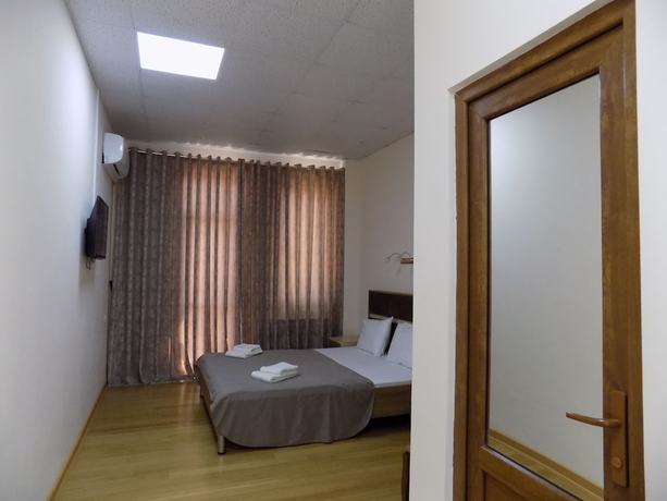 Imagen de la habitación del Hotel Mars. Foto 9