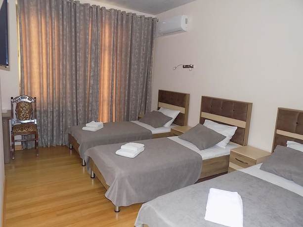 Imagen de la habitación del Hotel Mars. Foto 13