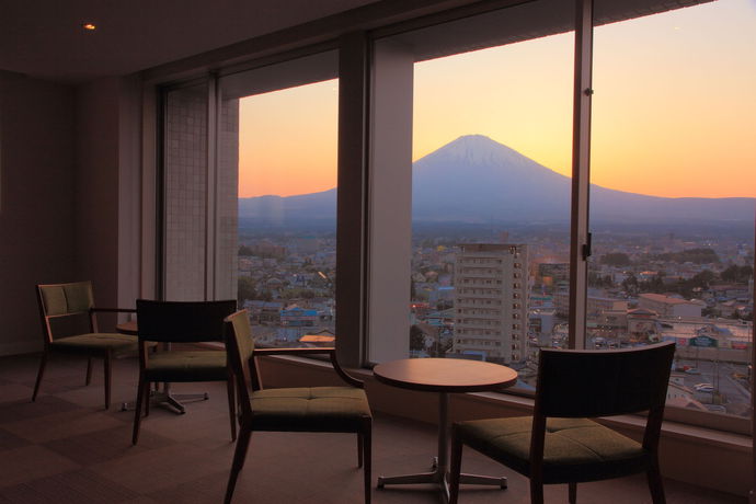 Imagen de los exteriores del Hotel Mars Garden Wood Gotemba. Foto 12