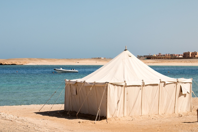 Imagen de la habitación del Hotel Marsa Nakari Village. Foto 2