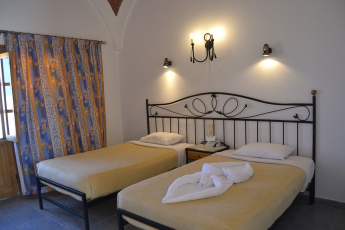 Imagen de la habitación del Hotel Marsa Nakari Village. Foto 10