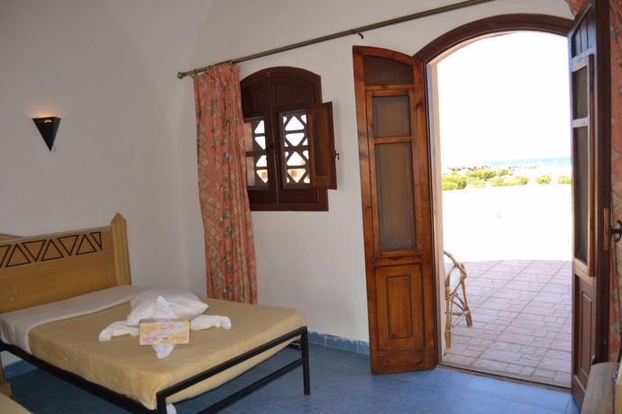 Imagen de la habitación del Hotel Marsa Nakari Village. Foto 17