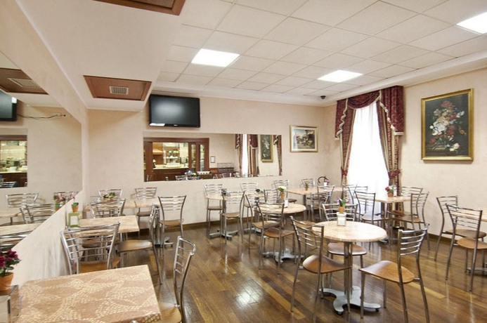 Imagen de la habitación del Hotel Marsala. Foto 6